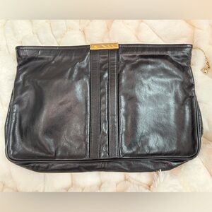 Vintage 80’s Black Leather hinged zipper closure Clutch